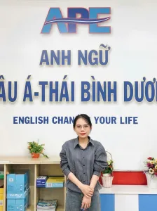 Cô Nhật Vy - Đồng hành cùng học viên từ nền tảng THCS đến mục tiêu TOEIC và IELTS.