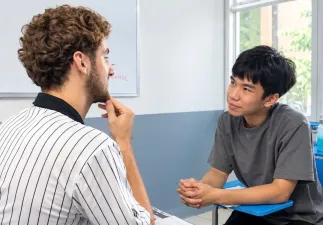 BUỔI HỌC VỚI GIẢNG VIÊN NƯỚC NGOÀI 